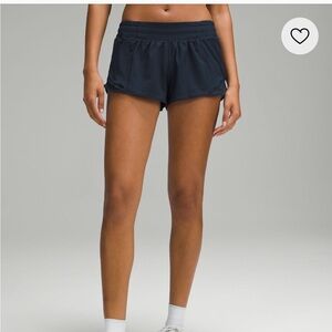 Lululemon True Navy Low Rise 4in Hotty Hots